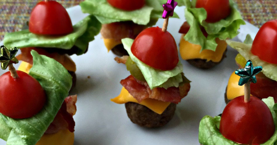 Nobody can resist these easy 5-ingredient bacon cheeseburger meatballs
