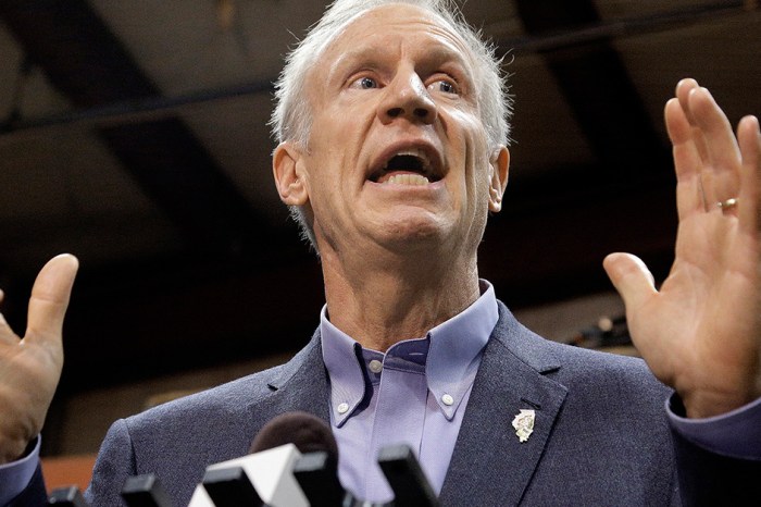 According to lawsuit, Gov. Rauner met about investments in office