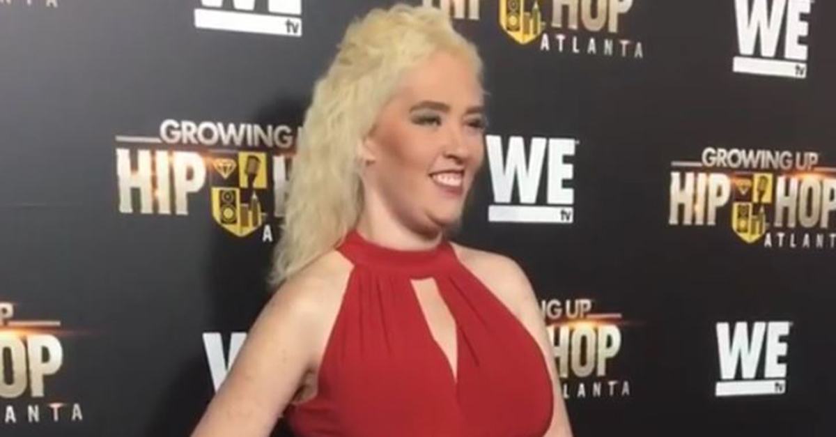 Mama June Shannon Showed Off Her Slim New Figure Again In A Body Hugging Red Hot Dress Rare