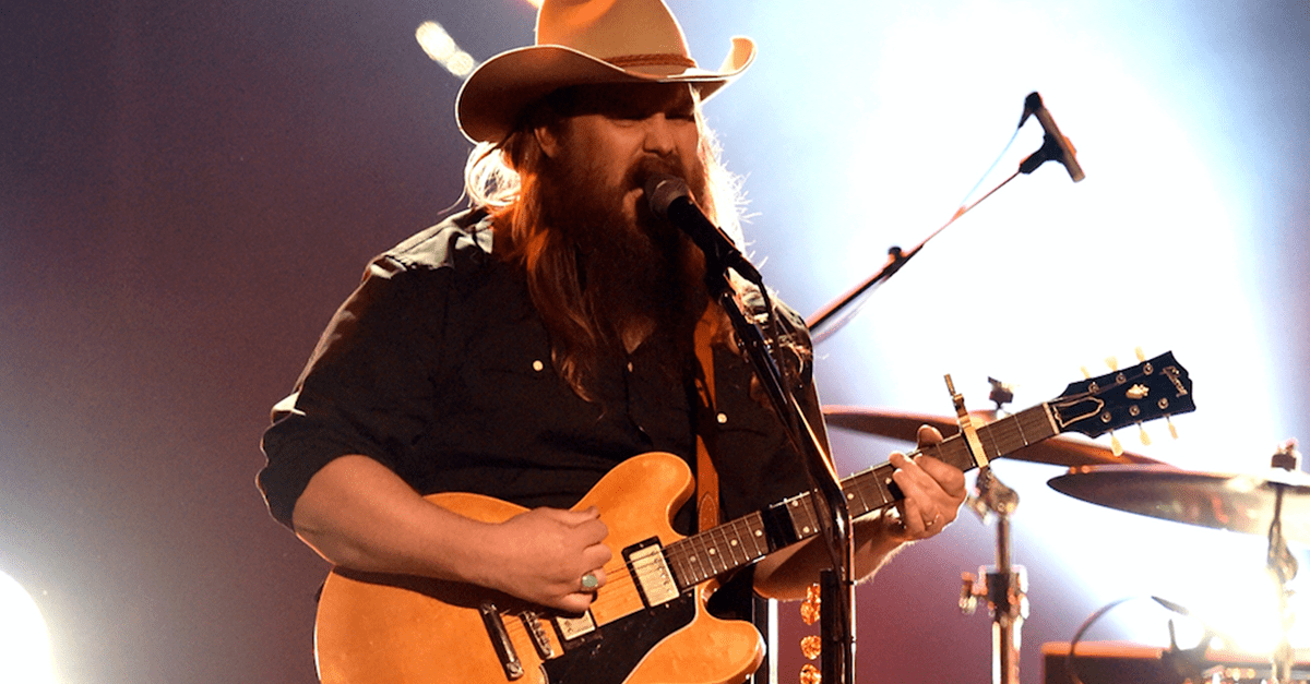 Chris Stapleton shares a crucial health update with fans