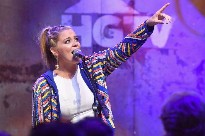 Lauren Alaina says sharing her most personal secrets is helping her young fans