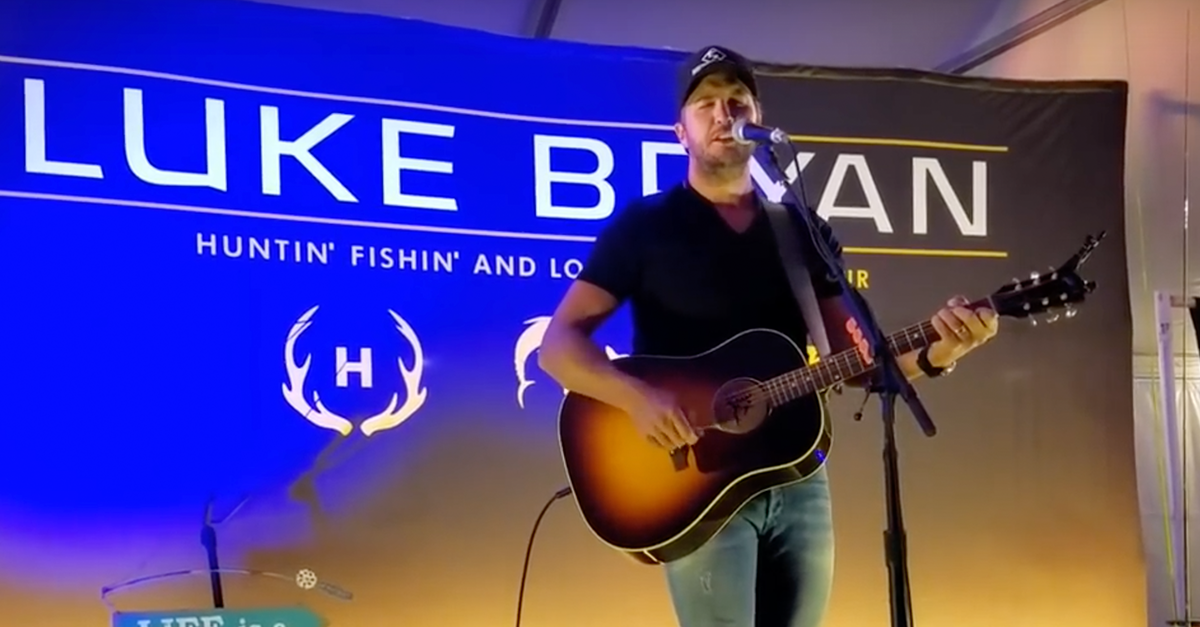 Luke Bryan shocks fans with a brand-new song before his show