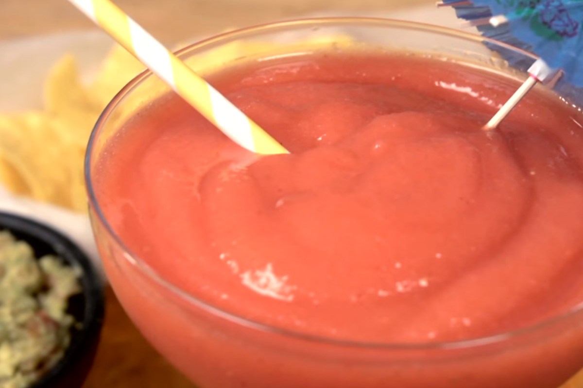 If you don’t know how to make a frozen strawberry margarita, now’s the perfect time to learn