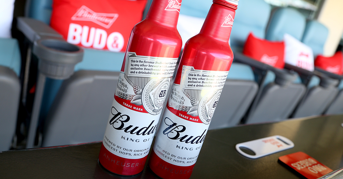 Show your state pride with Budweiser’s New Texas Beer Bottles and Cans