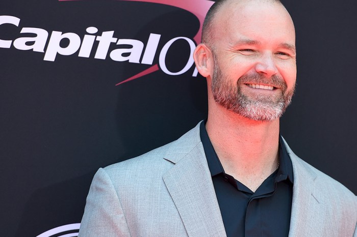 David Ross addresses Cubs coaching staff rumors and we are all on edge