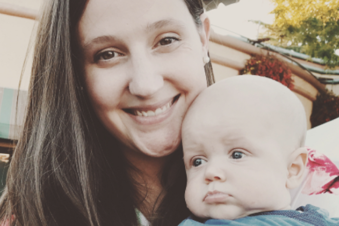 Tori Roloff shares some sweet photos from baby Jackson’s very first trip to the zoo with fans