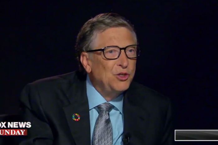 Bill Gates just admitted that he doesn’t even own a Windows phone