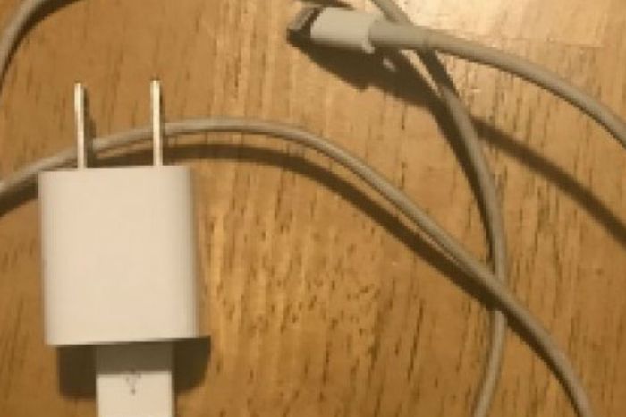 A mom uses daughter’s horrific burns to warn parents about the dangers of phone chargers