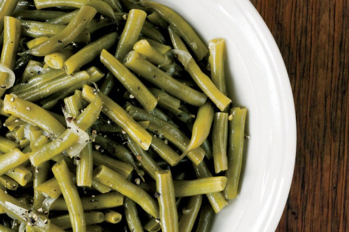 If you need a perfect holiday side dish, look no further than these Southern smothered country green beans