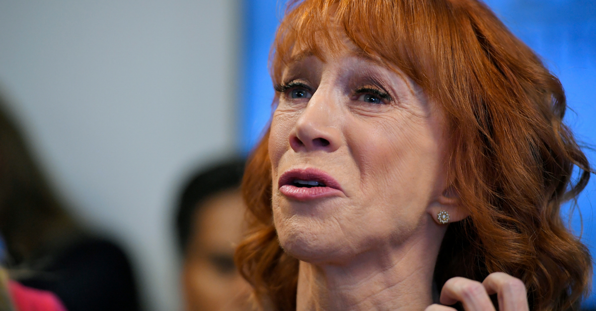 Kathy Griffin doubles down on retracting her apology for her gory beheaded Trump photo