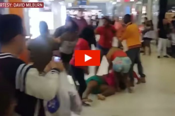 Deck the Halls with Bouts of Folly!: Christmas Shopping Exploded into Mall Brawl