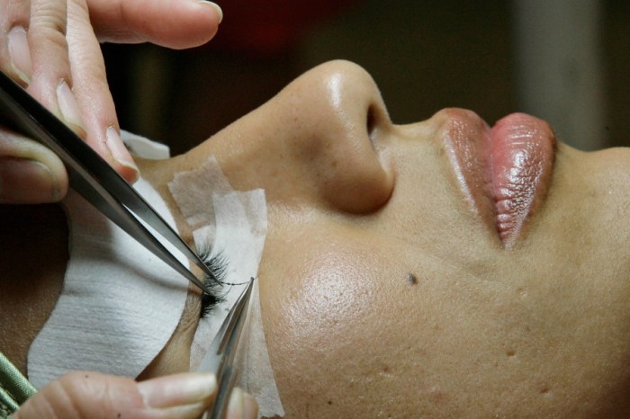 Now the government wants to decide who gets to apply eyelash extensions