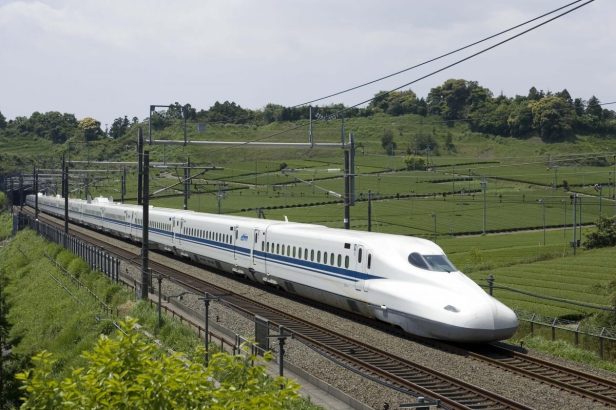 Houstonians looking to weigh in on the Texas ‘bullet train’ can take the stage soon