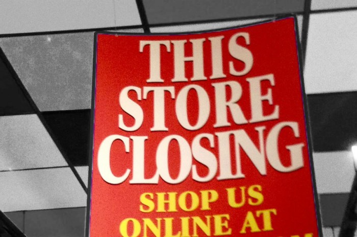 A string of stores may be staring down the barrel of bankruptcy in 2018 — is your favorite on the list?