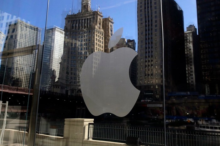 Here’s the real reason why the new Apple store couldn’t handle all of that snow