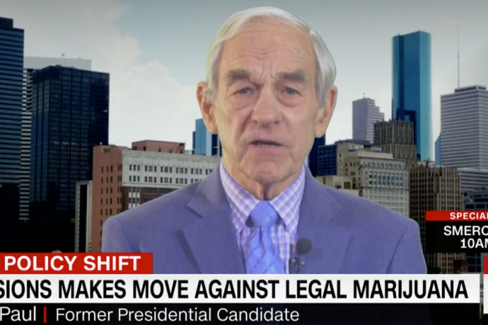 Ron Paul says Jeff Sessions should resign
