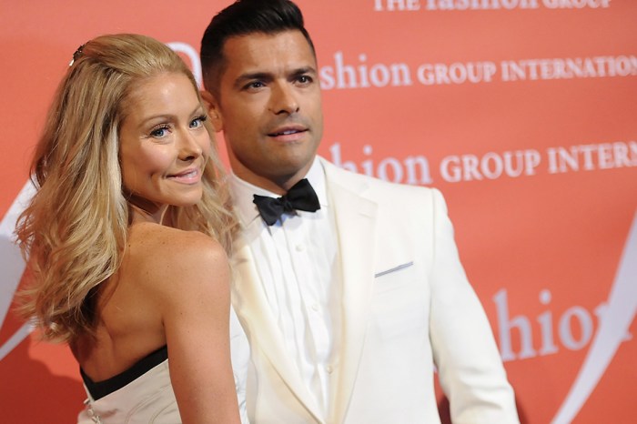 Mark Consuelos spices things up in a sexy Valentine’s Day post to his “boo” Kelly Ripa