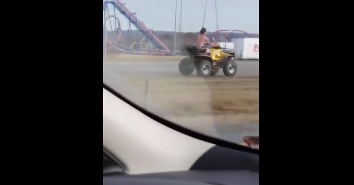 Cops in America chase naked man on ATV the wrong way down 