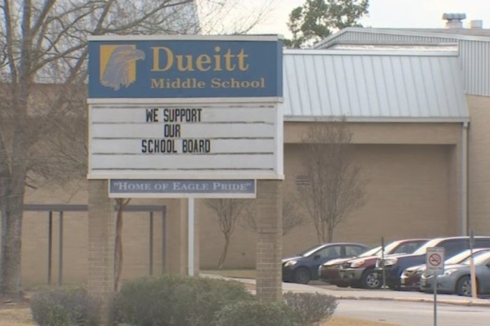 Students allege Spring ISD teacher used racial slur to describe the class, district reportedly investigating