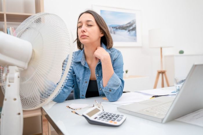 The 10 Easy Ways to Cool Down Without an Air Conditioner