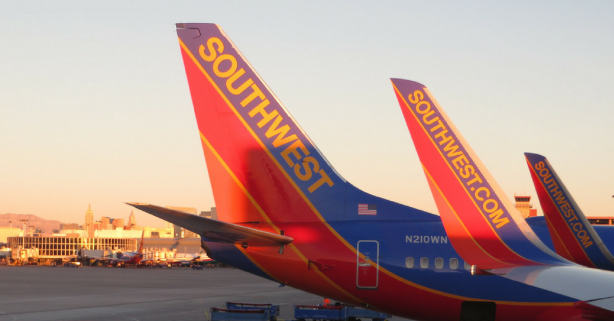 7 Popular Airlines Ranked from Best to Worst for Customer Service
