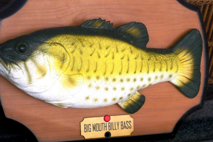 You Can Now Get an Amazon Alexa That’s a Big Mouth Billy Bass