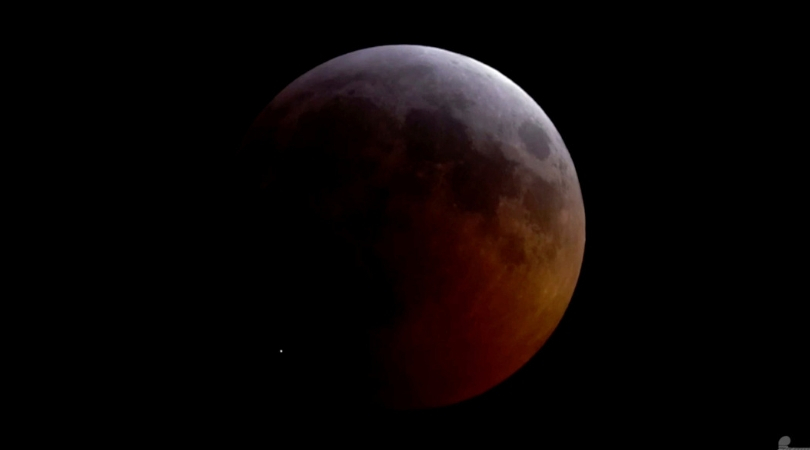 Telescopes Capture Moment of Impact During Eclipse of Moon