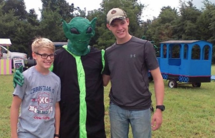 The ‘Kyle Little Green Men Days Festival’ Is an American Towns Tribute to Aliens