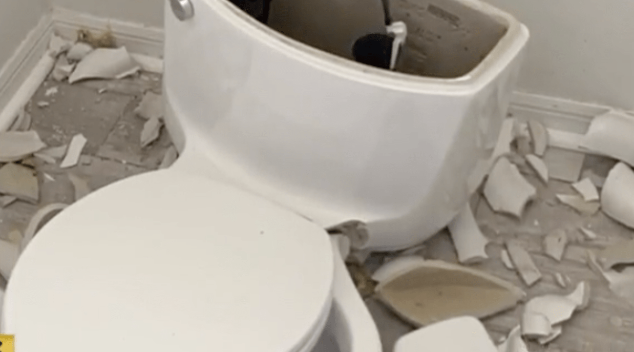 Toilet Explodes After Lightning Strikes Septic Tank Rare