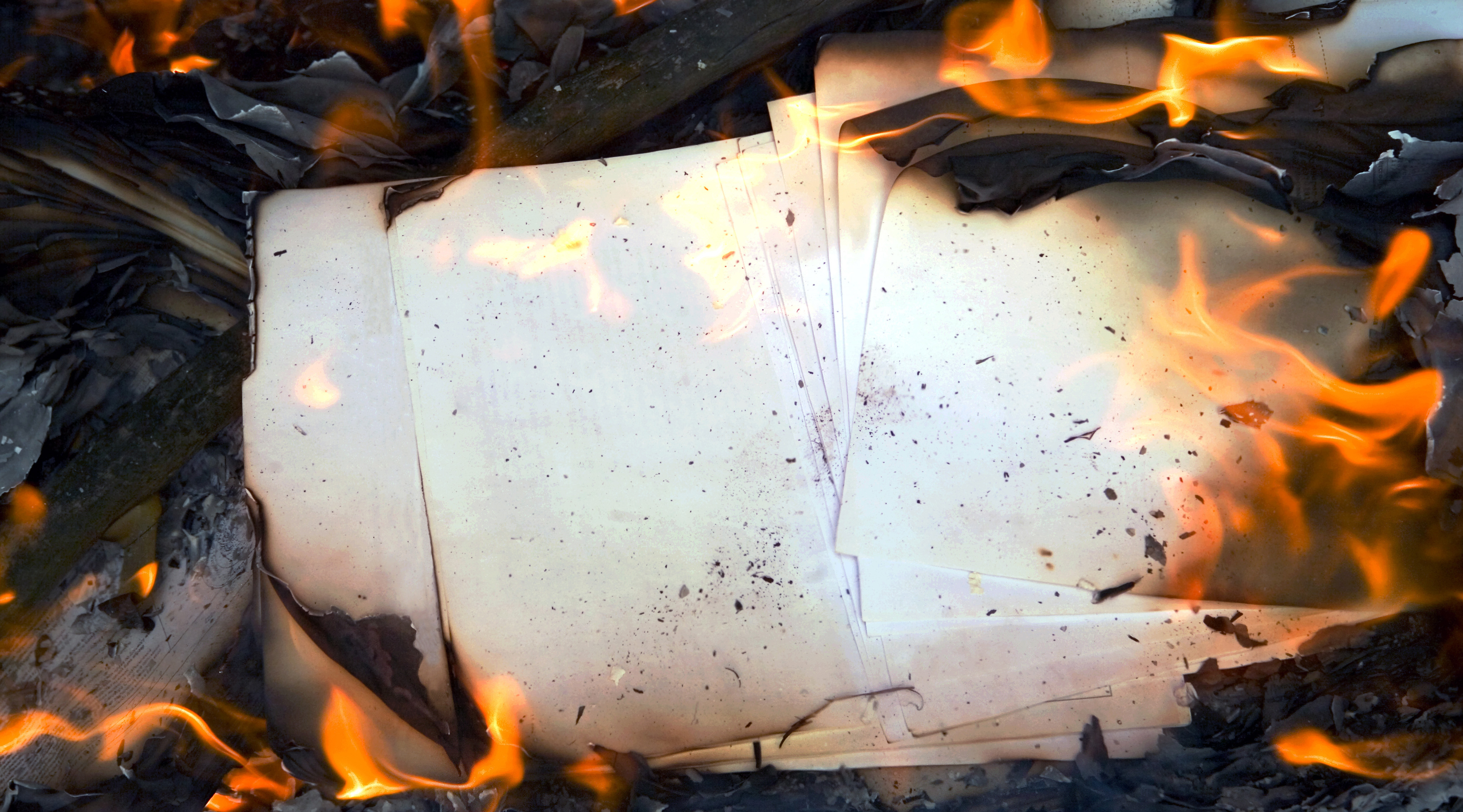 Сгоревшая бумага