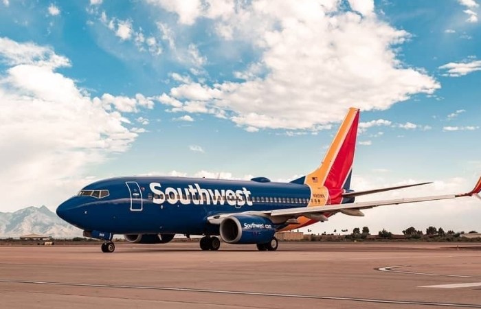 Southwest Flight Attendant Catches Pilots Watching Passengers Use Bathroom on Hidden Camera