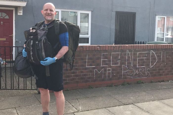 Teacher Walks Five Miles Every Day to Deliver School Lunches to His Students