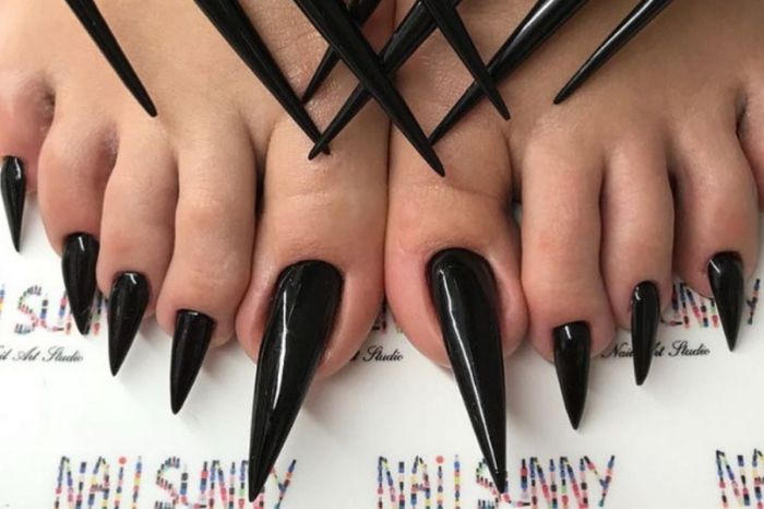 Extra Long Toenails Are Apparently “In” This Summer, and We Are Horrified