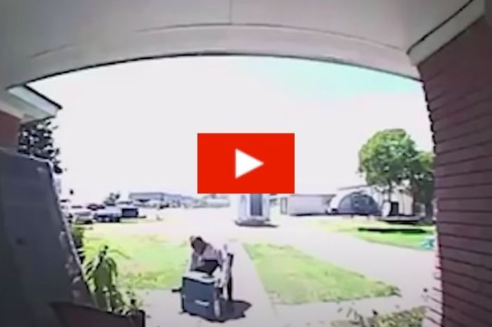 Fedex Driver Caught on Camera Refusing to Help a Fallen 89-Year-Old Man