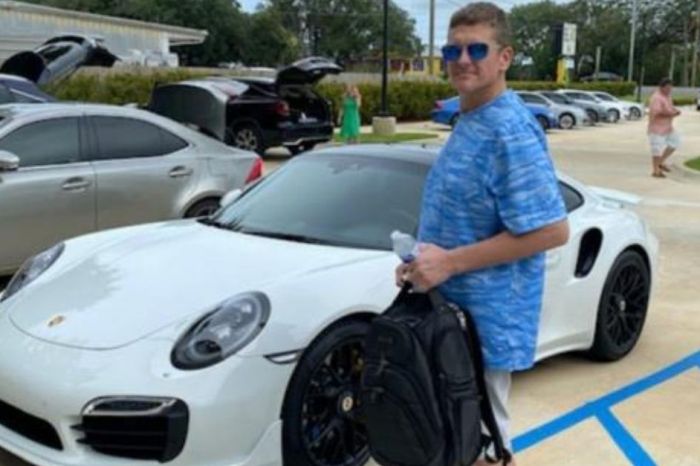 Florida Man Buys Porsche With Fake Check Printed From His Computer