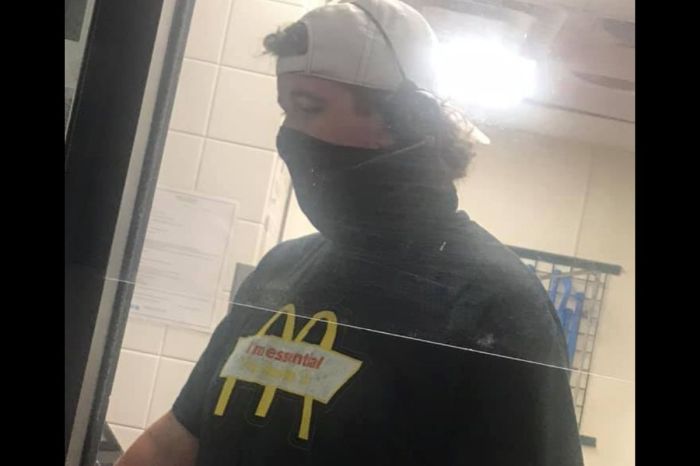 Grateful Mother Raises Thousands of Dollars for McDonald’s Worker Who Paid for Her Meal