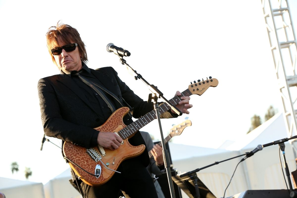 Why Did Guitarist Richie Sambora Abruptly Leave Bon Jovi?