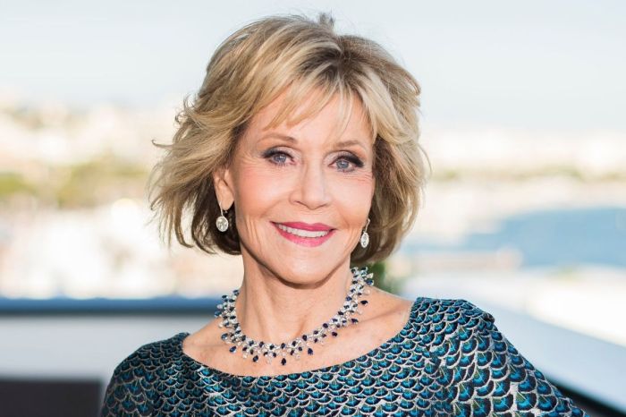 Jane Fonda Receives Cecil B. DeMille Award at 2021 Golden Globe Awards