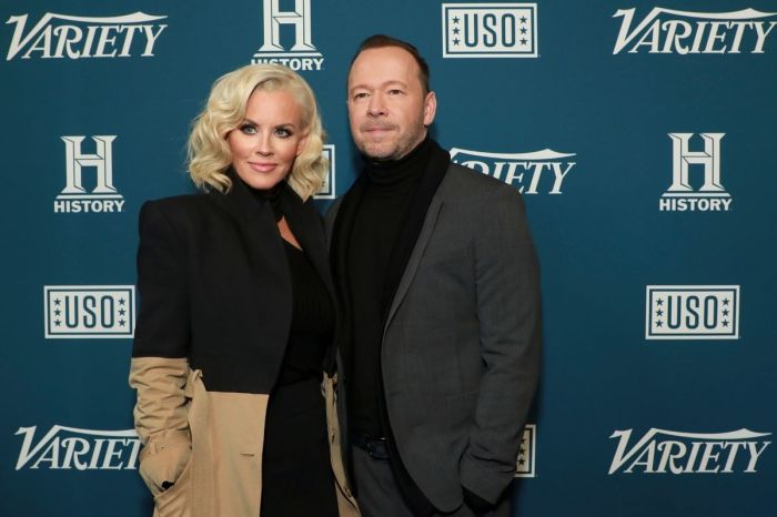 Jenny McCarthy and Donnie Wahlberg Renew Their Wedding Vows Every Year