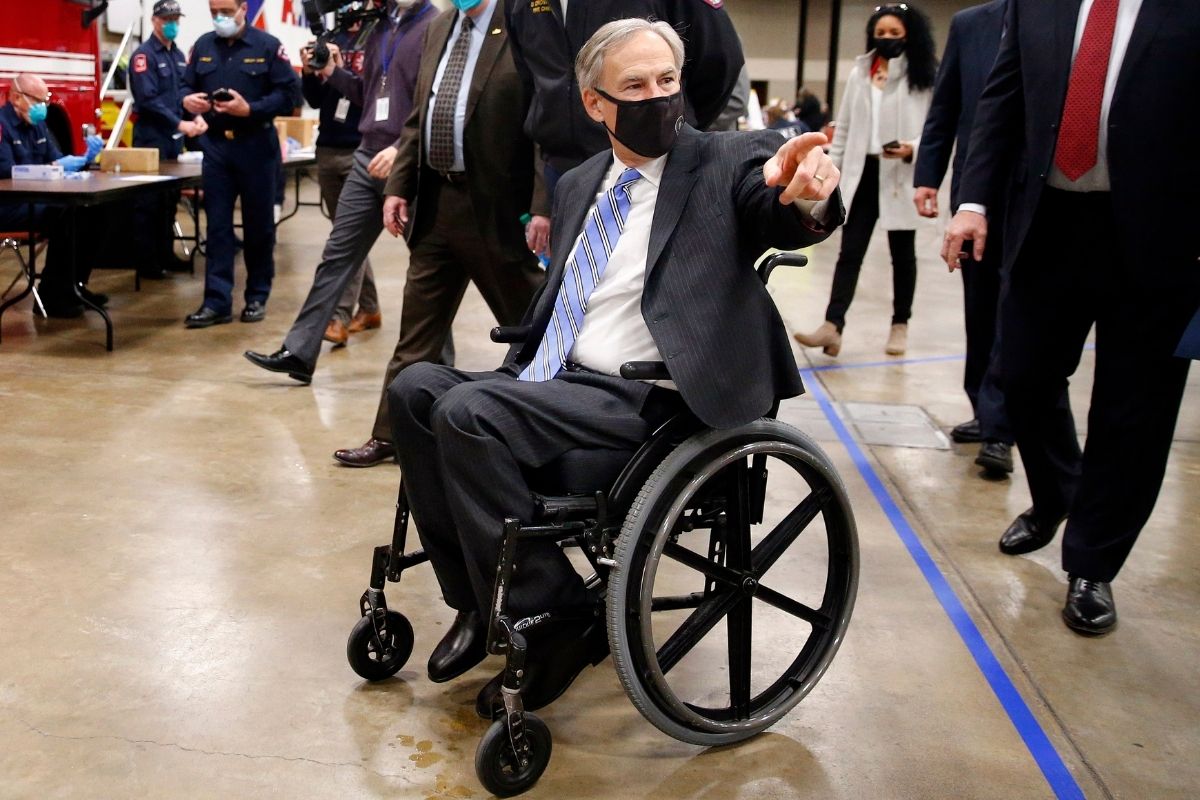 Greg Abbott Wheelchair Why the Texas Governor Uses It And Controve image