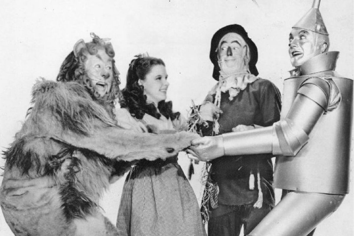 ‘wizard Of Oz’ Remake Is Currently In The Works! 