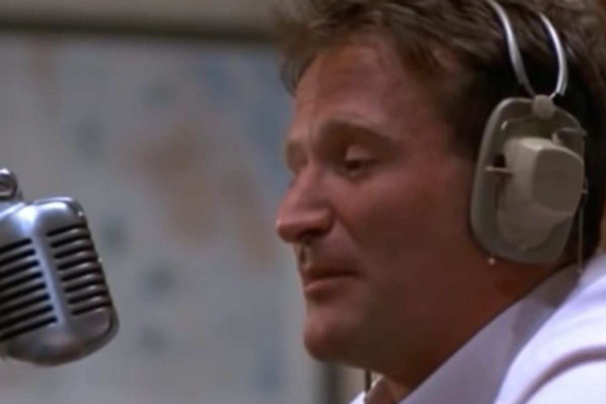 The Lost Sequel to "Good Morning Vietnam" with Robin Williams - Vimarsana News