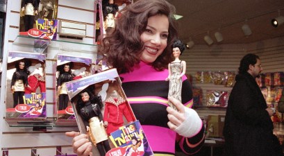 Fran Drescher’s ‘The Nanny’ Was a Pioneer for Queer Acceptance